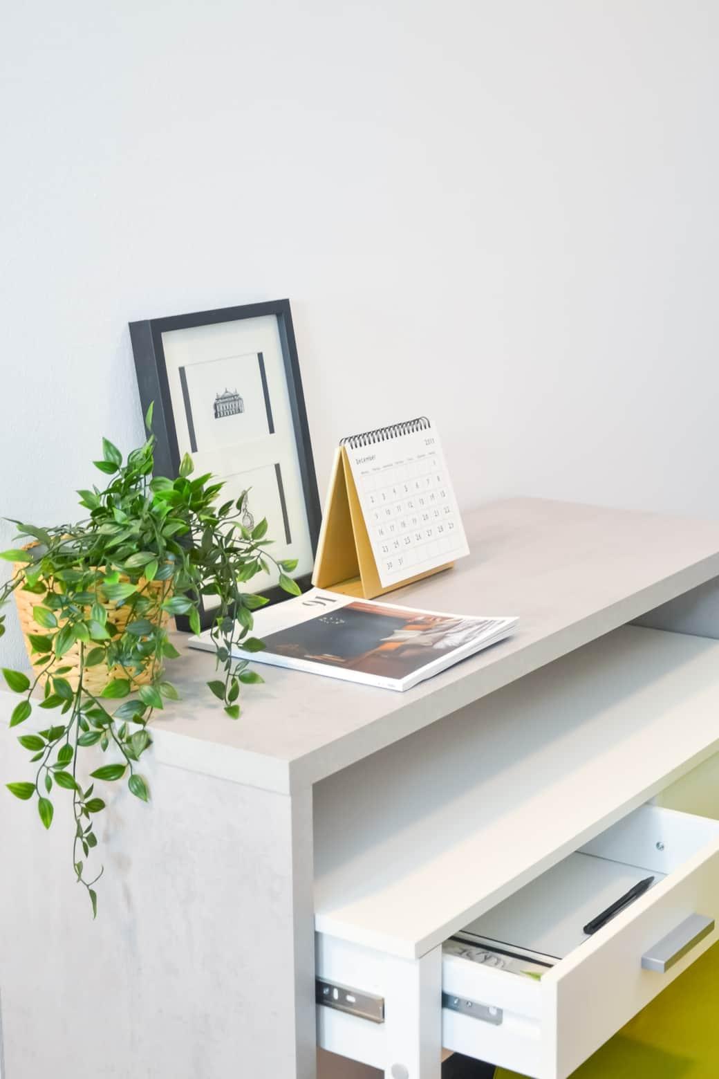 Photo of organised office cabinet